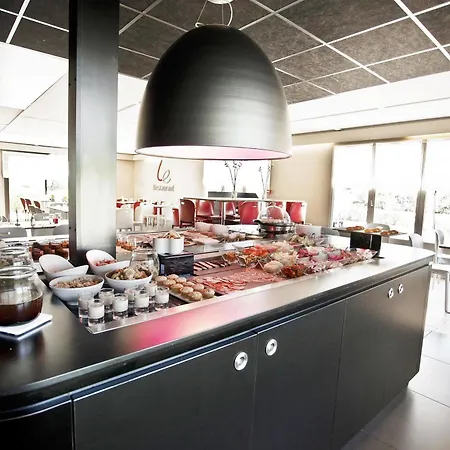 Hotell Campanile Pontarlier