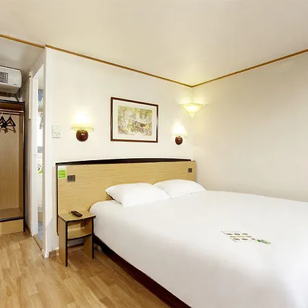 Hotell Campanile Pontarlier